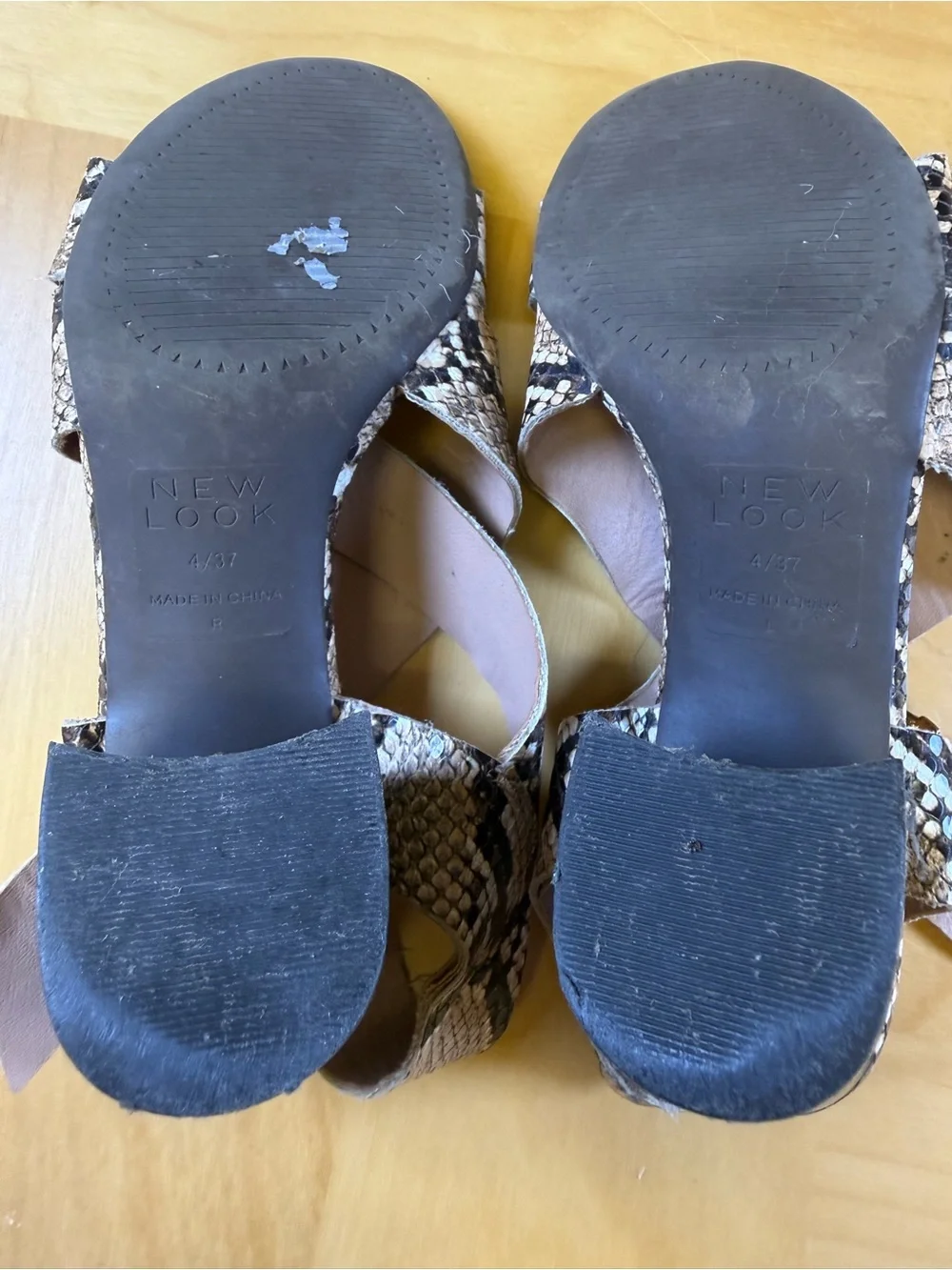 New Look chic snake